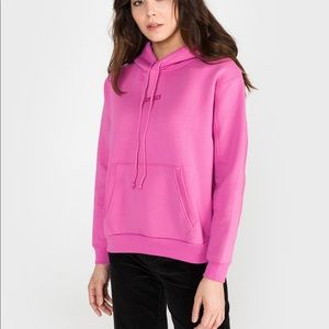 Pink levi’s hoodie SIZE M